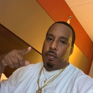 Meet your Posher, Chuck